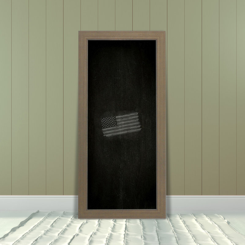 Tableau noir fixé au mur, H 35 po x l 17 po