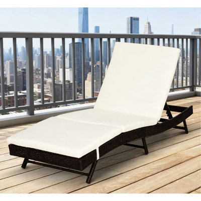 Méridienne d'extérieur avec courbe confortable, dossier inclinable en cinq positions et accents pe, L 78,75 po x l 28 po H 35 po, méridienne amovible à assembler, coussin de 2 po d'épaisseur, tan
