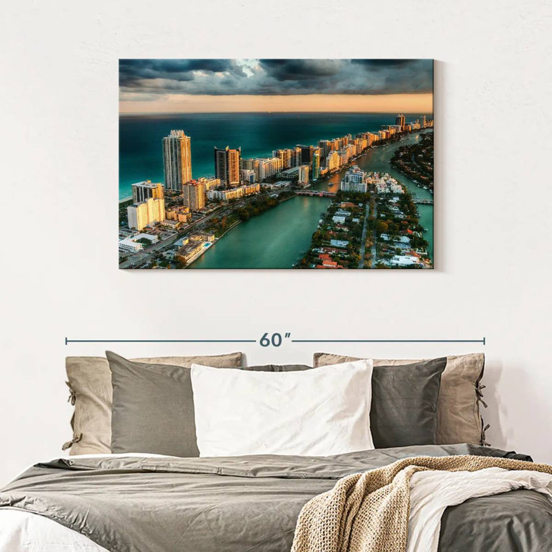Nicci Stormy Miami, H 30 po x l 45 po