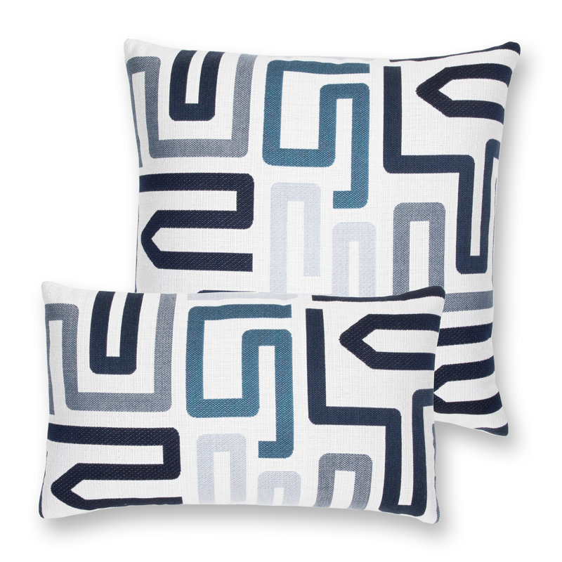 Agility Indoor/Outdoor Rectangular Performance Pillow Cover & Insert, Ease