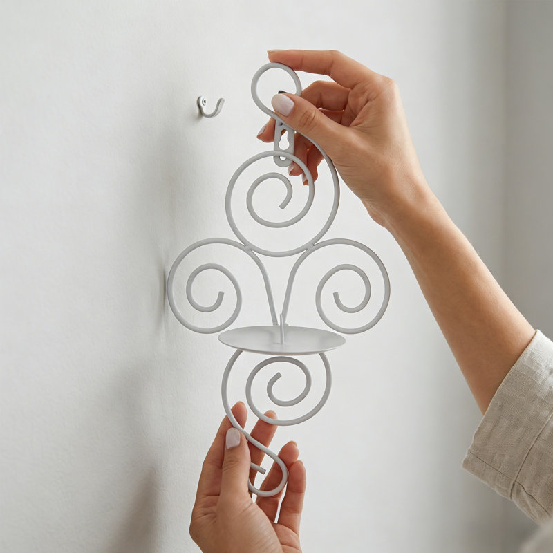 Ornement décoratif en fer forgé avec crochet mural noir et blanc, Blanc