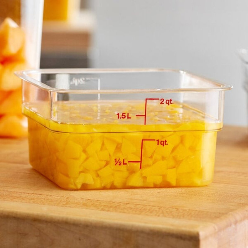Contenant alimentaire en polycarbonate transparent de 2 pte Cambro Camsquares Classic - Compact, empilable, certifié NSF pour utilisation commerciale