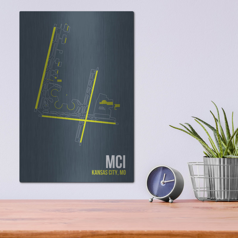 "MCI" par O8, à gauche, H 16 po x l 12 po