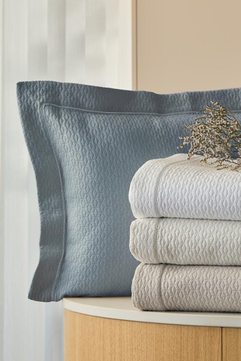 Bedding Accessories