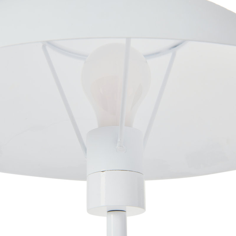 Lyndy Metal Tripod Lamp, White