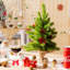 Arbre de Noël artificiel pin vert 20 po avec pommes de pin et baies