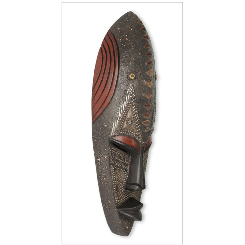Masque royal original en bois africain avec décoration murale en aluminium gaufré