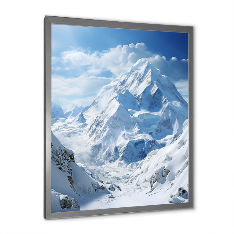 Winter Snowy Peaks III - Paysages, reproduction d'art sur toile, H 32 po x l 24 po x P 1 po, Cadre simple argenté