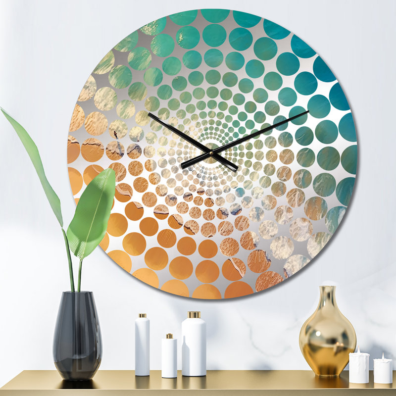 Horloge murale Tonicha, Médium