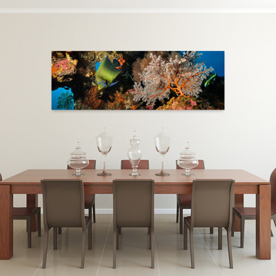 «Vibrant Reef Fish», art mural tropical coloré