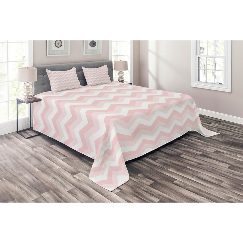 King Size Pink and White Chevron Quilted Bedspread Set
