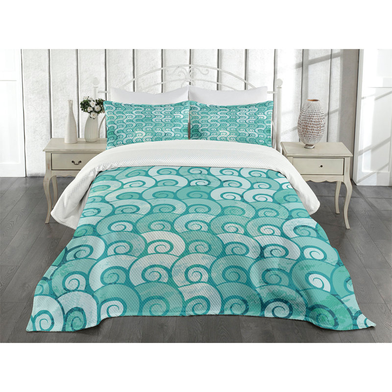 White Quilted King Bedspread Set with Pillow Shams