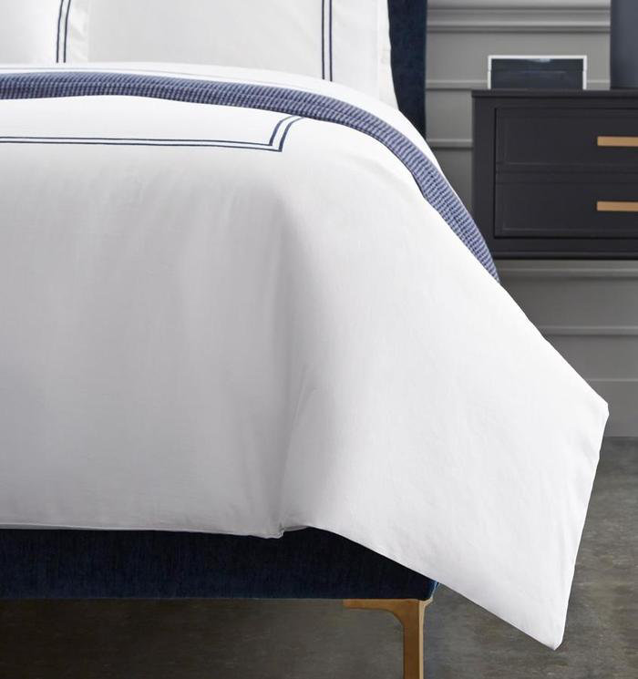 Grande Hotel Duvet Cover, White/Navy, Twin Duvet Cover