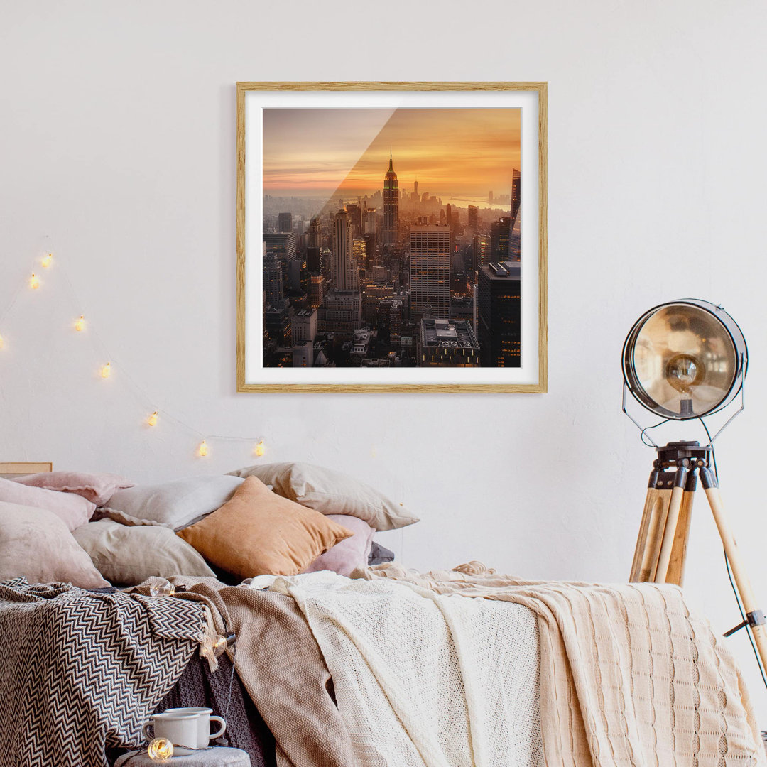 Gerahmtes Poster Manhattan Skyline Evening Mood