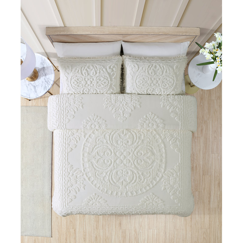 Ivory Medallion Chenille King Bedspread with Fringe Detail