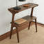 Table d'appoint à 2 niveaux en bois massif avec tablette de rangement-1949427735