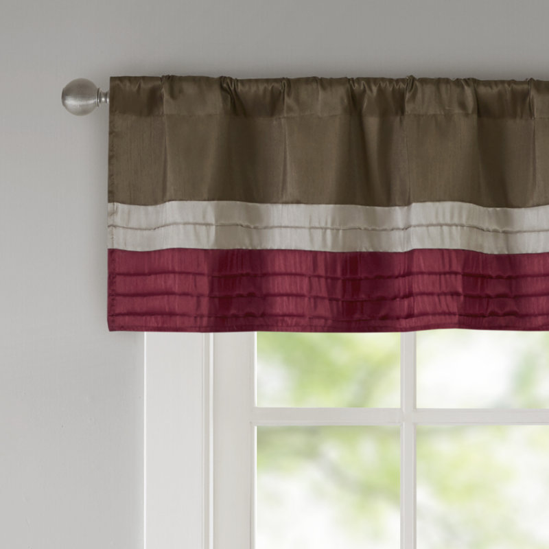 Cantonnière Amherst Polyoni Pintuck, Rouge