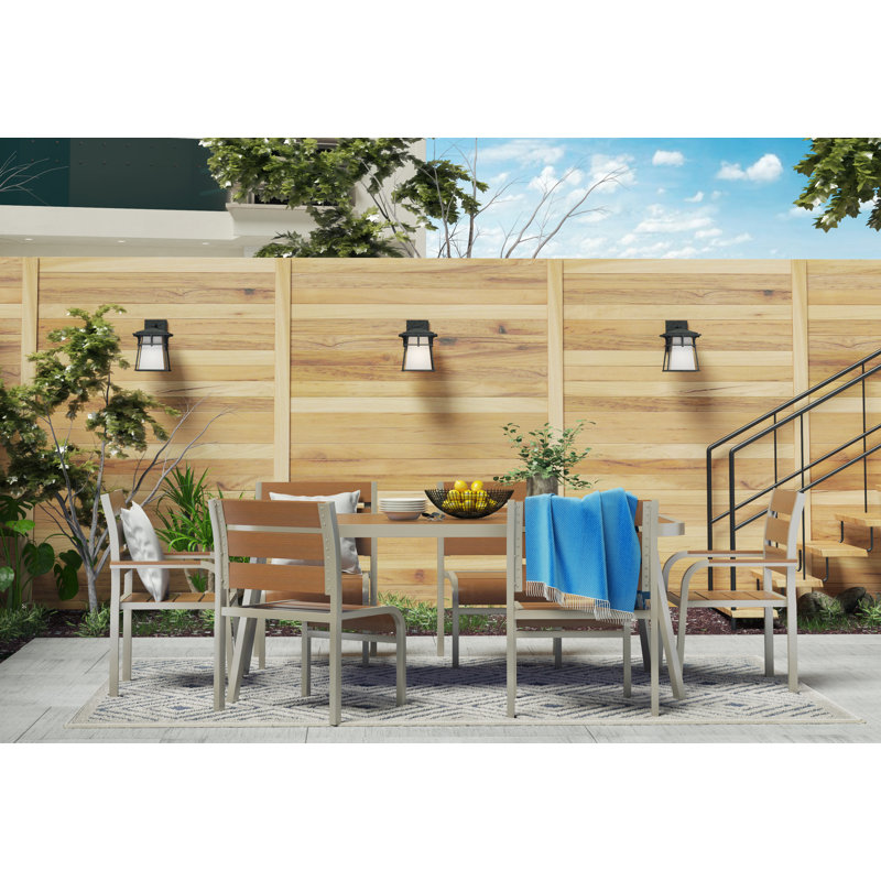 Lanterne murale d'extérieur Totterdown, H 10,75 po x l 8 po