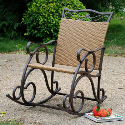 Fauteuil oscillant en résine et acier Nome