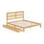Lit en bois avec tête de lit en rotin et deux tiroirs de rangement-638978948