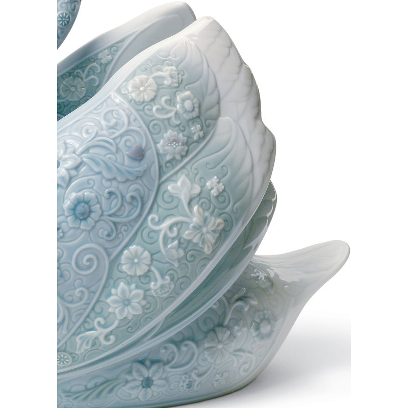 Figurine La princesse des cygnes