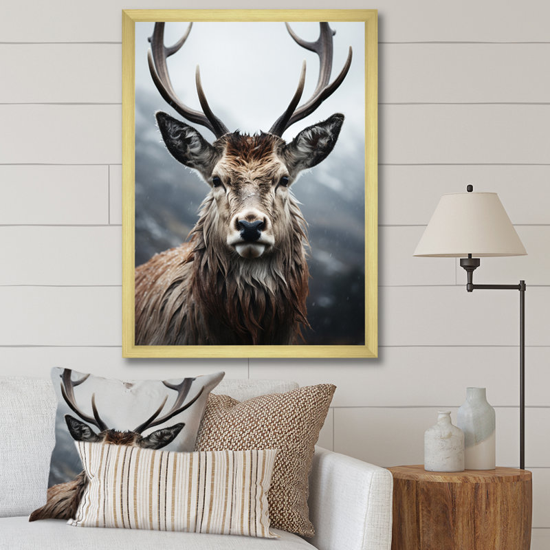 Cerf Bearnard monochrome I, H 40 po x l 30 po x P 1,5 po, Encadrement doré