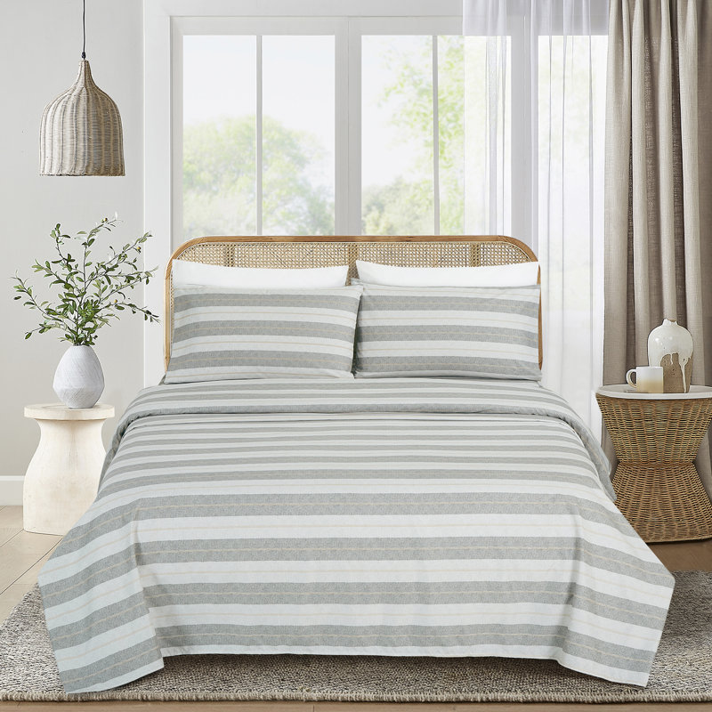 Lodge Geometric Printed Microfiber Sheet Set, Queen Sheet Set with 2 Pillowcases