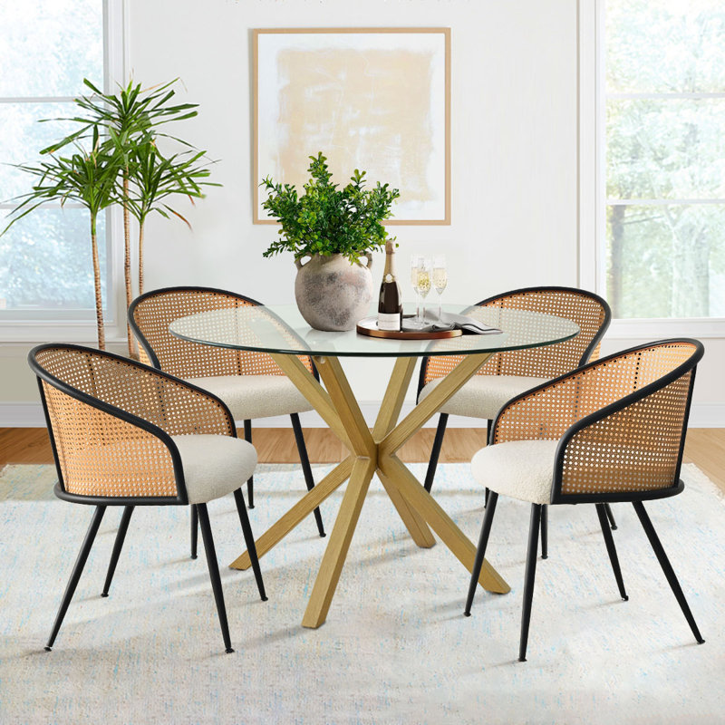 Ensemble de table de salle à manger pour 4 personnes avec table ronde de 39 po et 4 fauteuils rembourrés Boucle