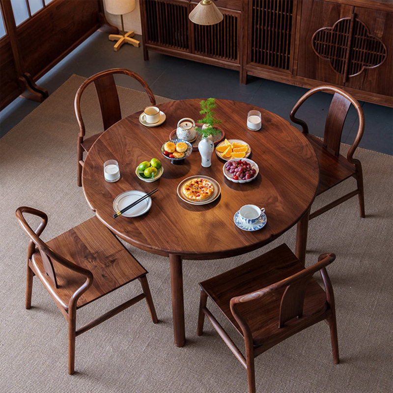 Beautiful and practical solid wood table set