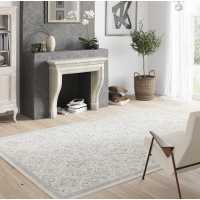 Kristopher Oriental Area Rug