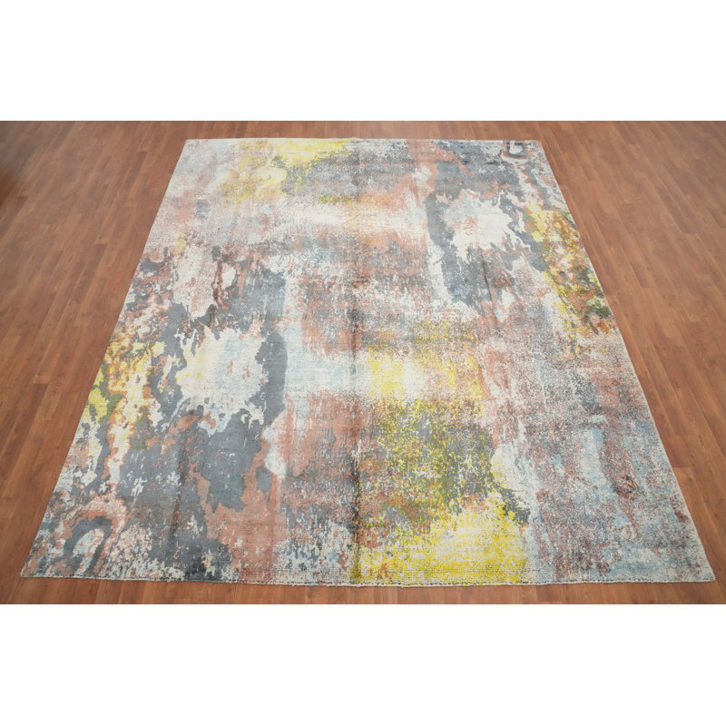 Colorful Distressed Look Design Rug 8x10 for a Contemporary Living Area