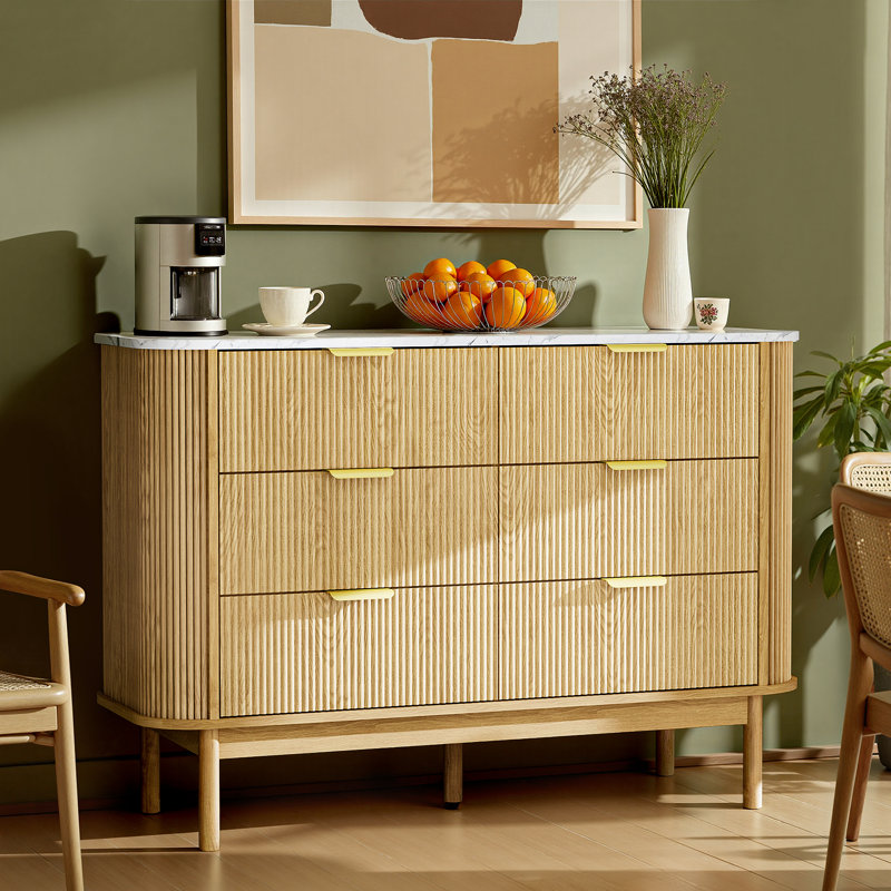 Armoire buffet 47 po en bois à profil incurvé avec plateau en faux marbre et commode cannelée