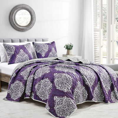 Microfiber 3 Piece Coverlet / Bedspread Set