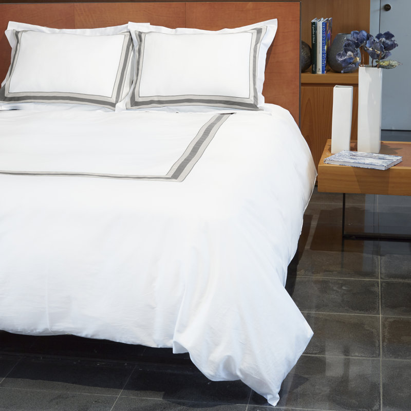 Dimora Duvet Cover, King Duvet Cover, White/Silver Moon