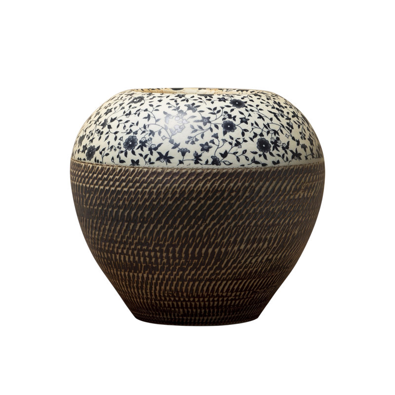 Vase en céramique de style chinois, vase en porcelaine bleue et blanche à motifs floraux avec base texturée, idéal pour décorer un meuble télé ou une console.