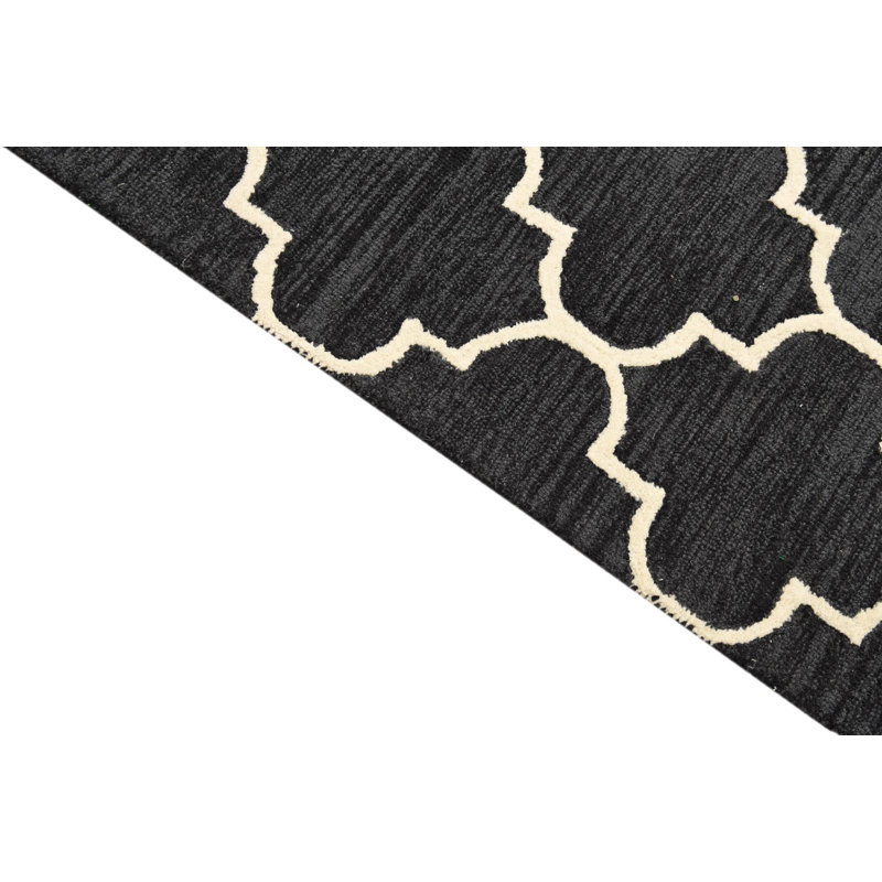 Tapis noir 5 x 8 Pineland