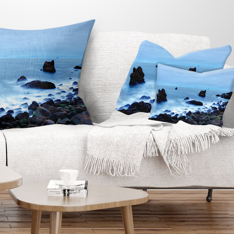 Coussin lombaire raykjanes near coast