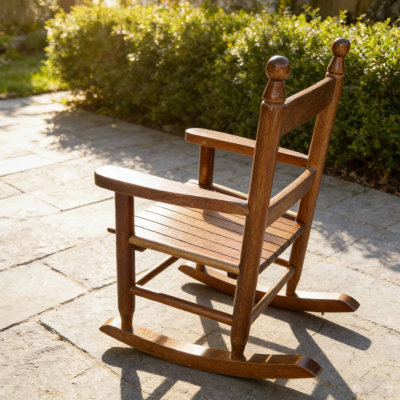 Chaise berçante en chêne durable pour enfants - intérieur / extérieur, parfaite pour les enfants