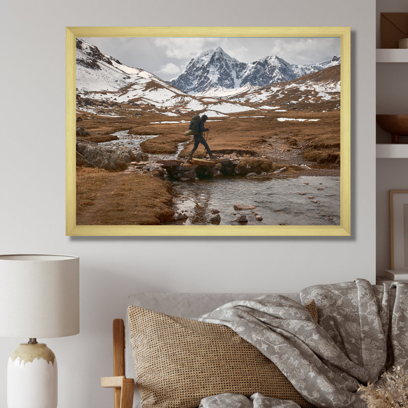 Randonnée dans les Alpes françaises sur toile, Cadre doré simple, H 16 po x l 32 po x P 1 po