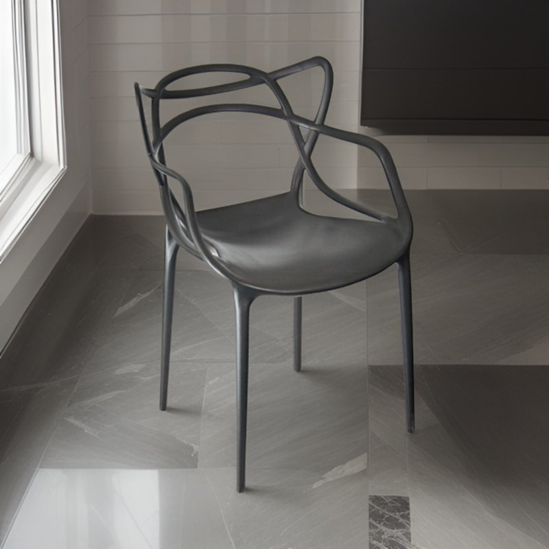 Fauteuil empilable à dossier croisé Brayven, Noir