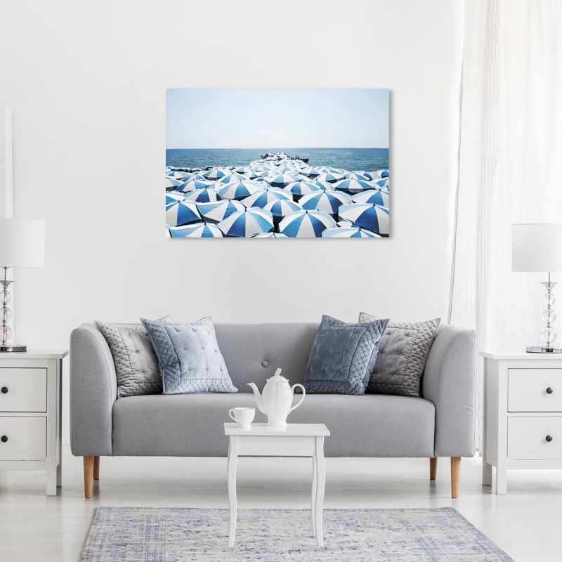 Blue Umbrella Beach - photographie sur toile, H 20 po x l 30 po, Toile tendue