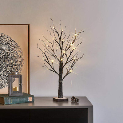 LED Lighted Christmas Tree