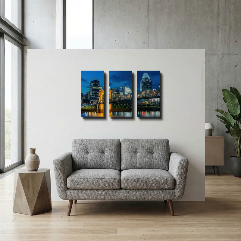 « Cincinnati » par AKG, triptyque mural, 91,4 cm x 61 cm, 78 po x 34 po