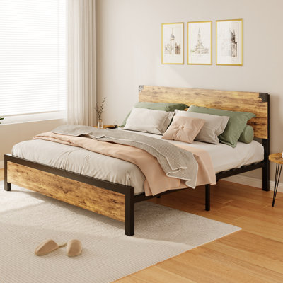 Cadre de lit plateforme très grand en bois rustique avec pieds en métal, rangement sous le lit sans bruit, aucun sommier nécessaire pour la chambre des enfants