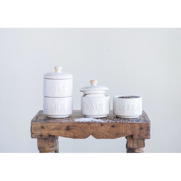 Salt & Pepper Shaker Set of 2 - stoneware - Creative Kitchen Fargo