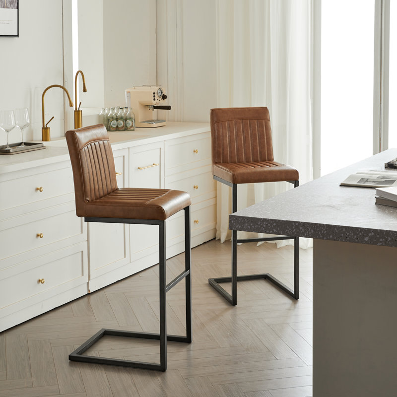Tabouret de bar en similicuir brun - structure en métal noir robuste et siège rembourré, sièges élégants pour îlot de cuisine, bar à domicile et salle à manger, 2 ensembles