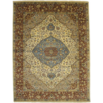 Performance Wool Oriental Indoor Rug
