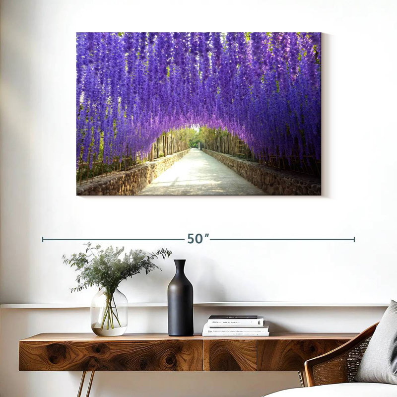 Harnek à travers le tunnel Wisteria, H 26 po x l 39 po