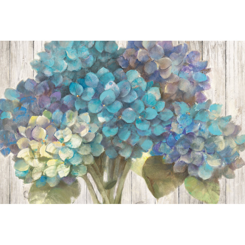 Hortensia turquoise à bord d'une grange, H 12 po x l 18 po x P 1,25 po