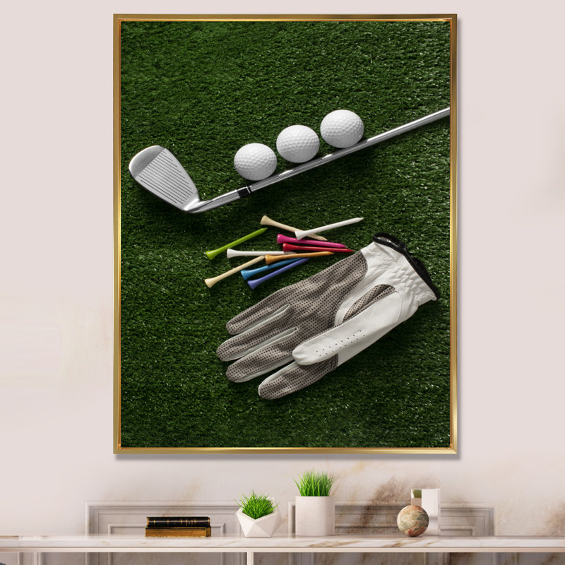 «Golf Set Swing Excellence III», reproduction sur toile, H 32 po x l 16 po x P 1 po, Cadre flottant doré